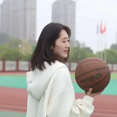 侯语
